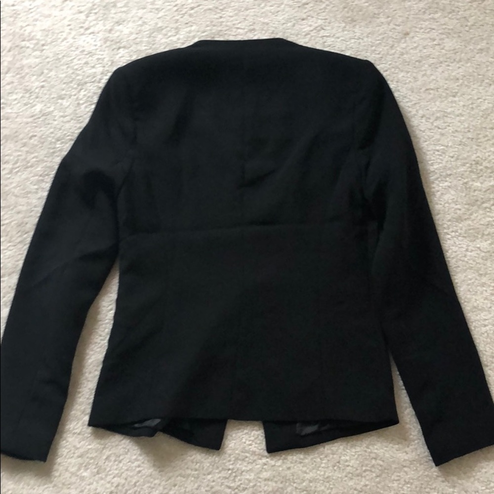 Black one button blazer small - Picture 4 of 4